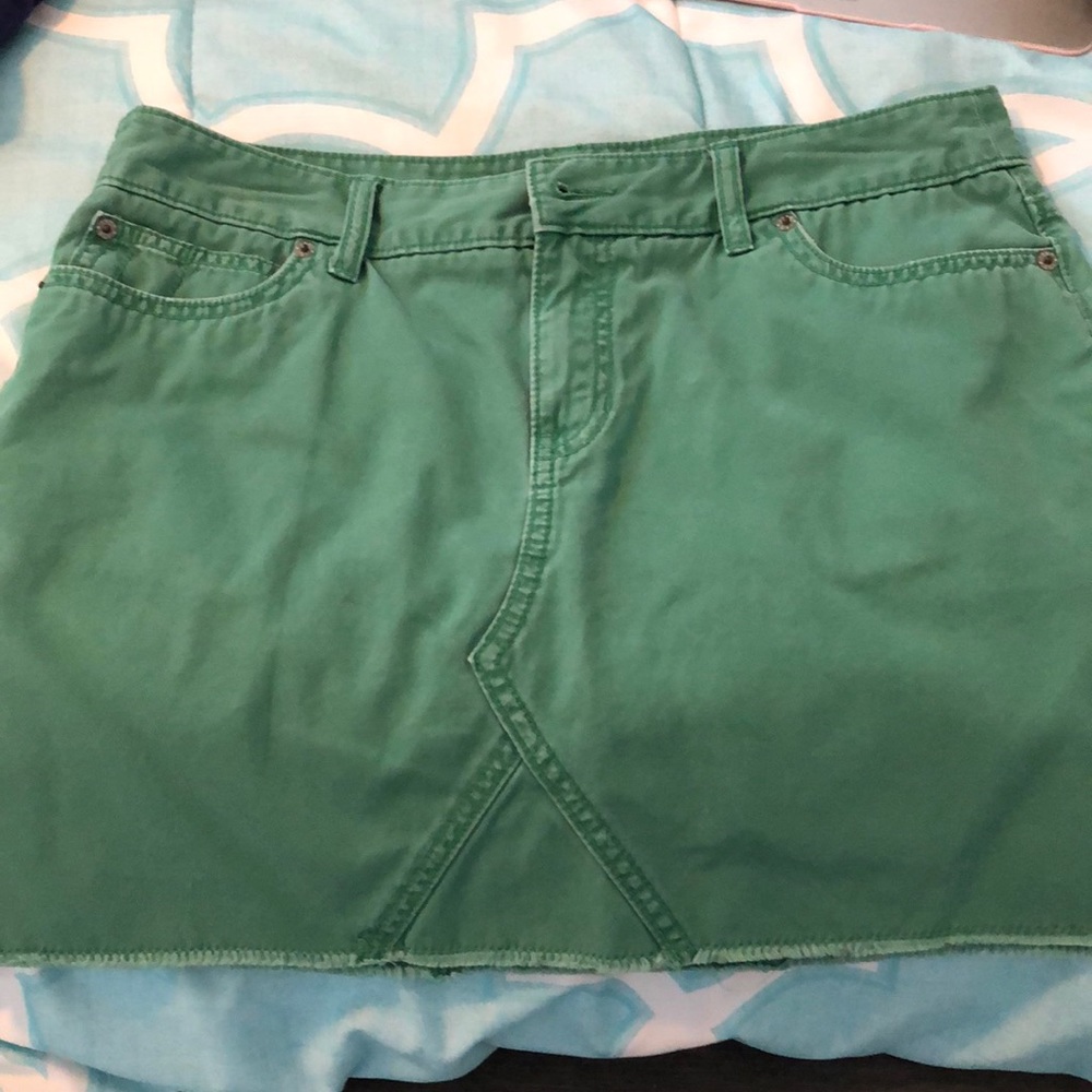 green gap skirt